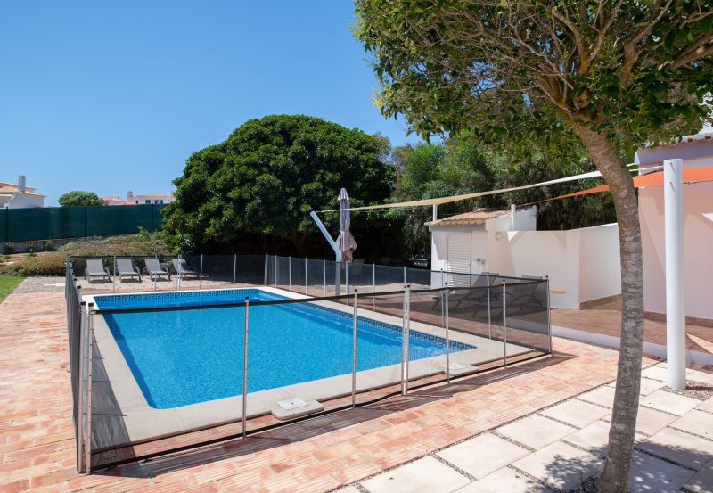 Child and Pet Safety Barrier